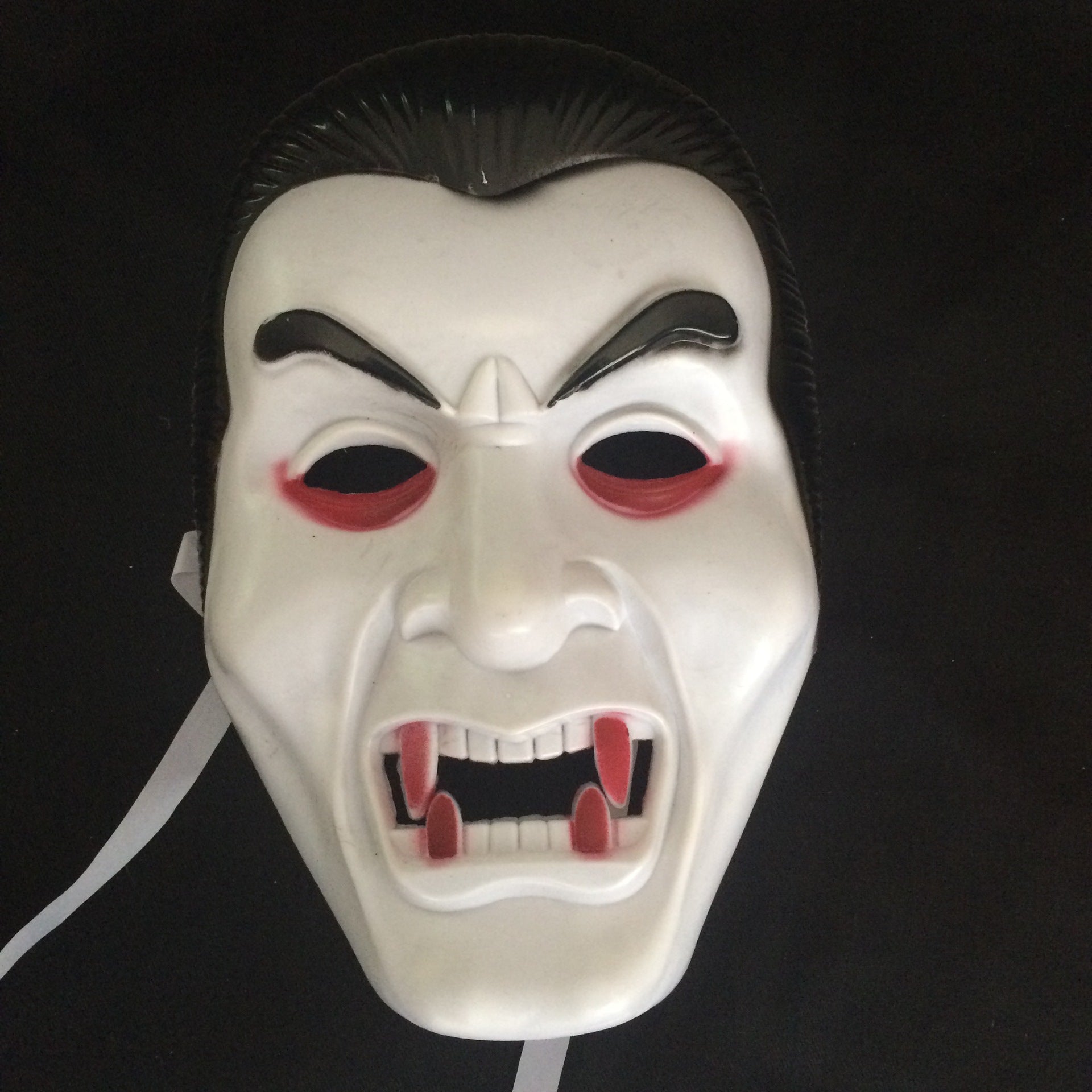 Halloween Scary Vampire Mask - Discount Halloween City