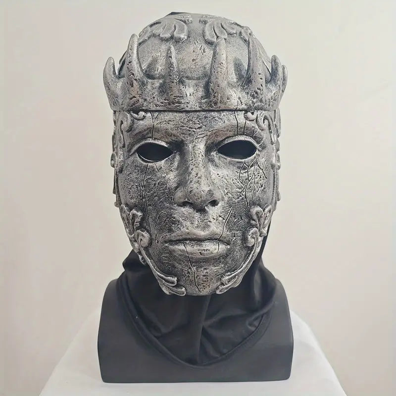 The Phantom Monarch: Regal Halloween Masquerade Mask