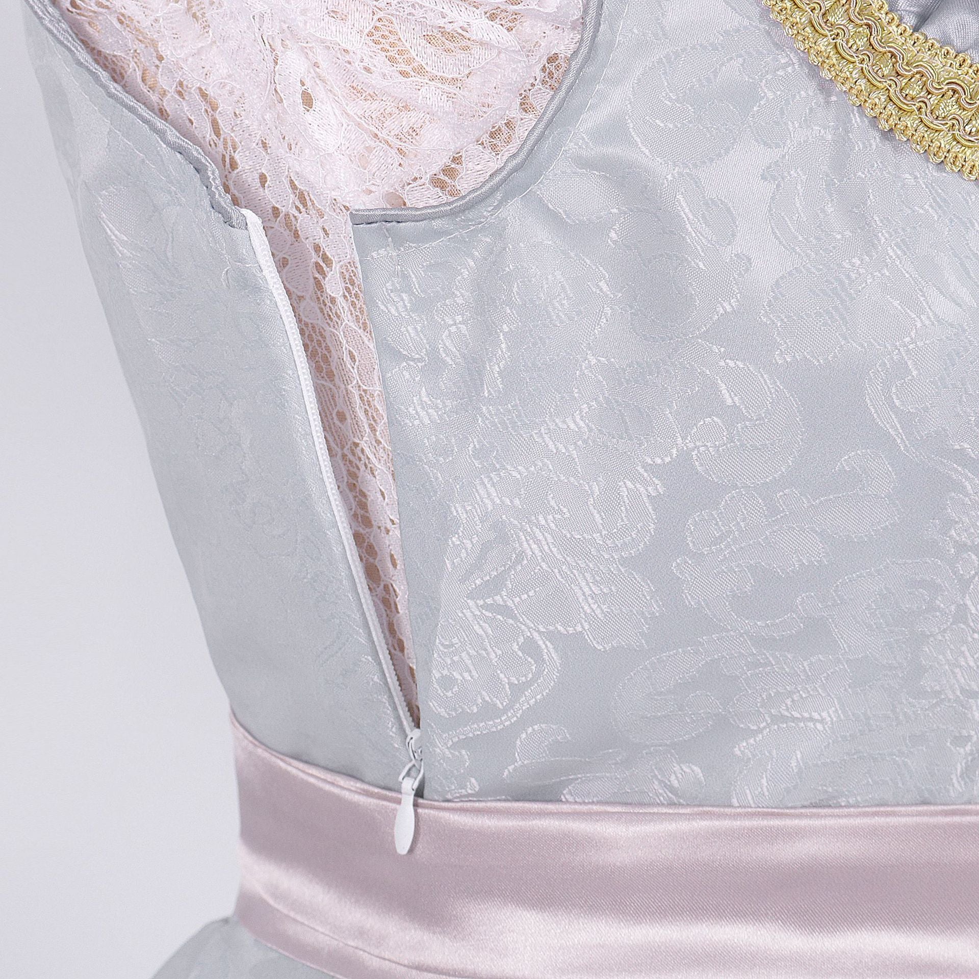 Women's Outfit Size Suit - alternate view 4