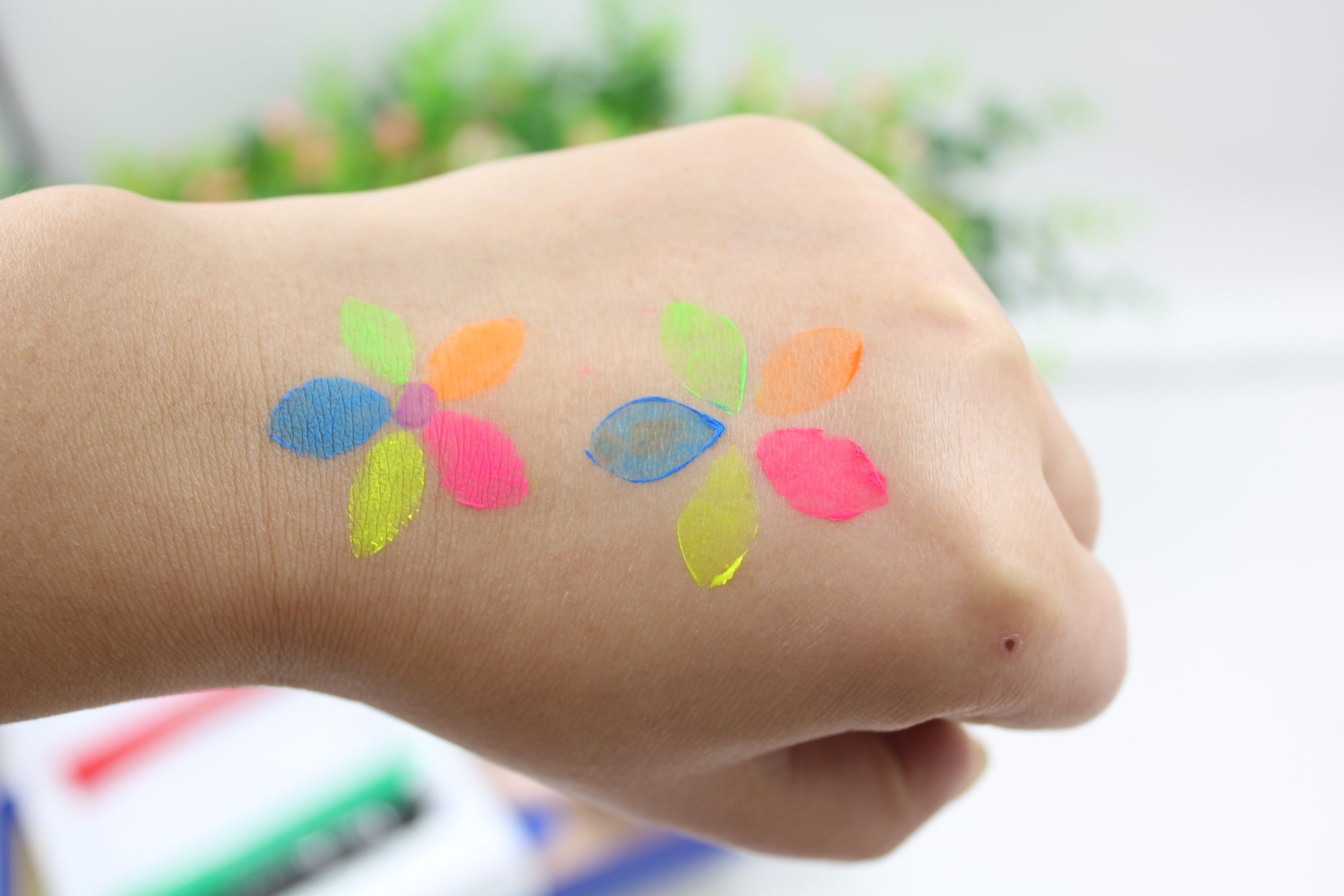 Luminous Face Color Set Party Halloween Event Makeup Props - product image 5