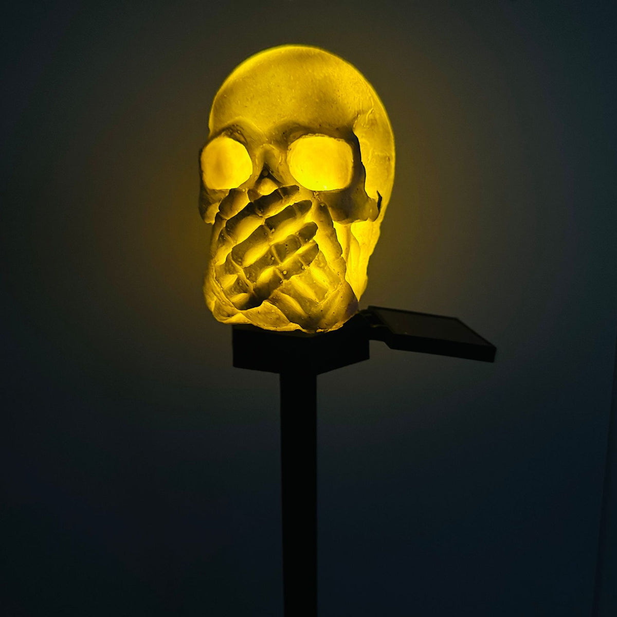 Skull Resin Halloween Ground-Insert Lantern - product image 8