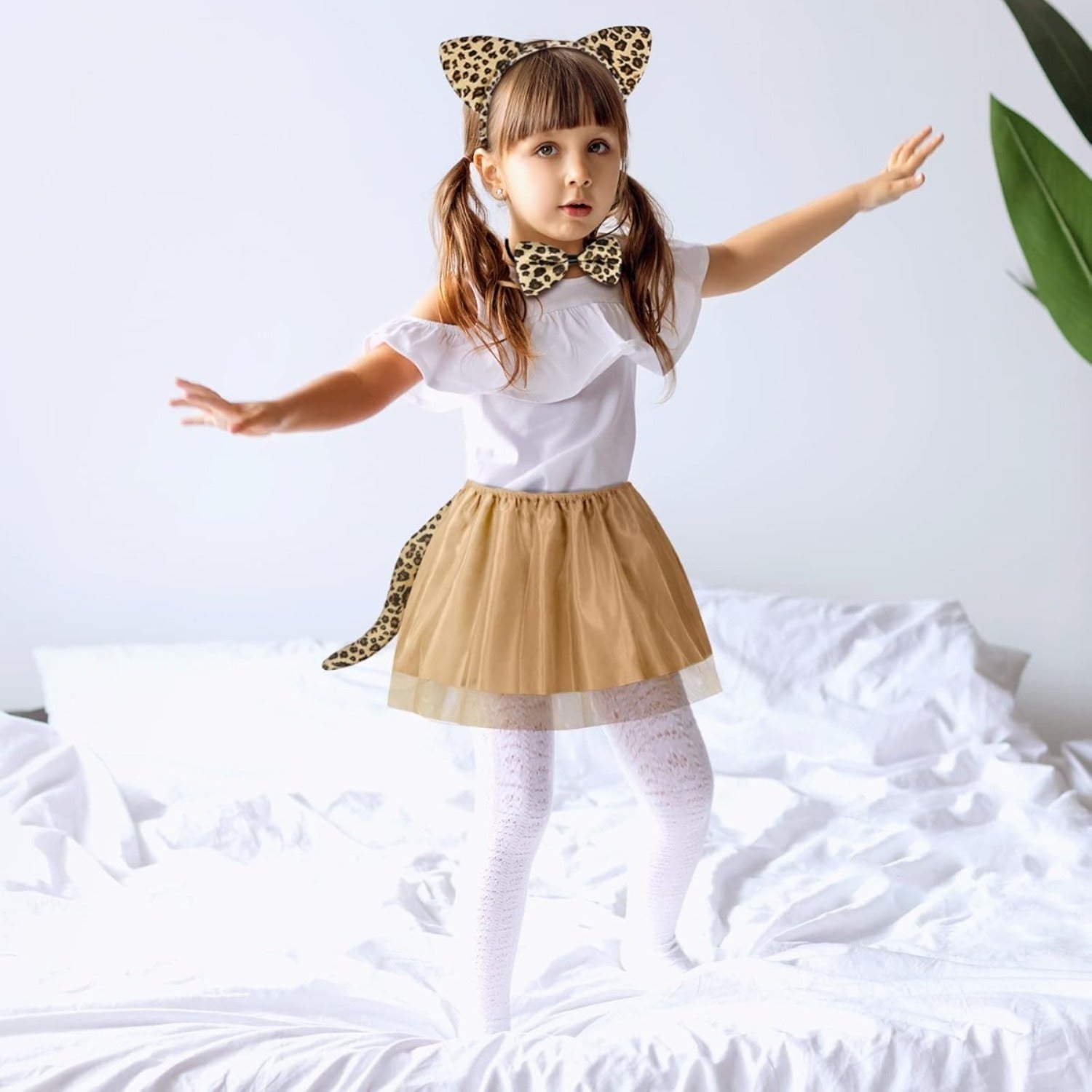 Set of 4 Leopard Headpiece with Leopard Costume - alternate view 3