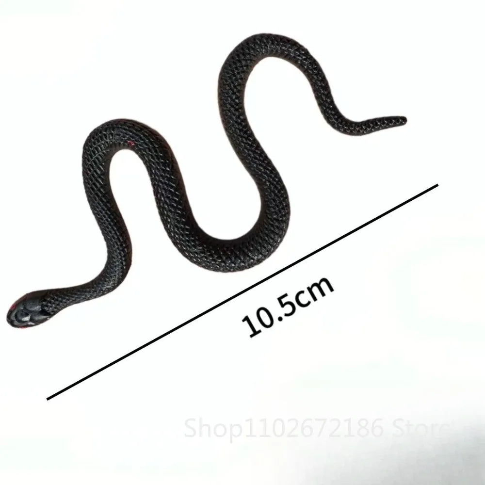 Black Fake Snake Halloween Decorations – 12–36 Pack