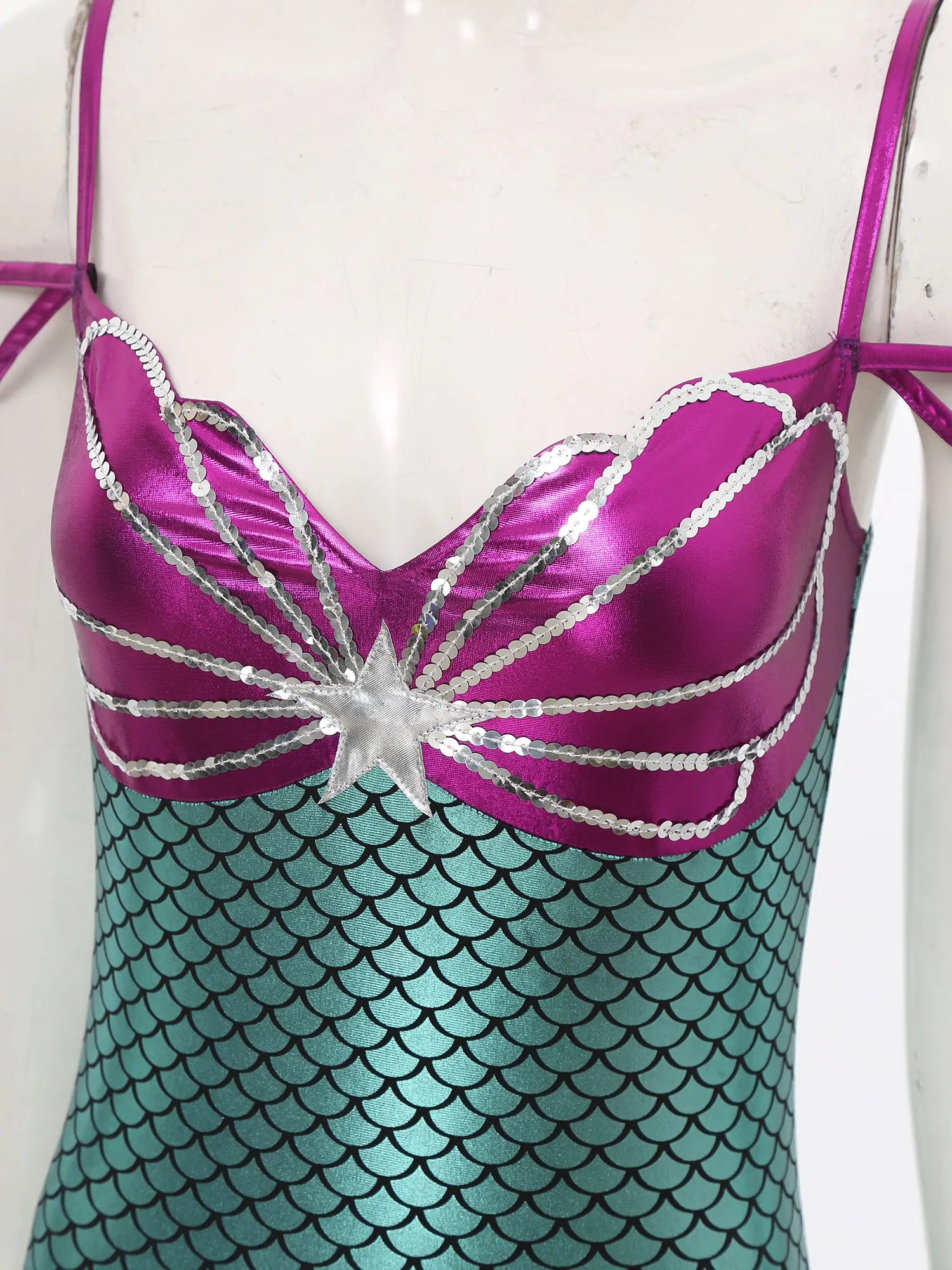 Women Halloween Theme Mermaid Princess Costume Sequin Metallic Shiny Fish Scales Print - Purple / S
