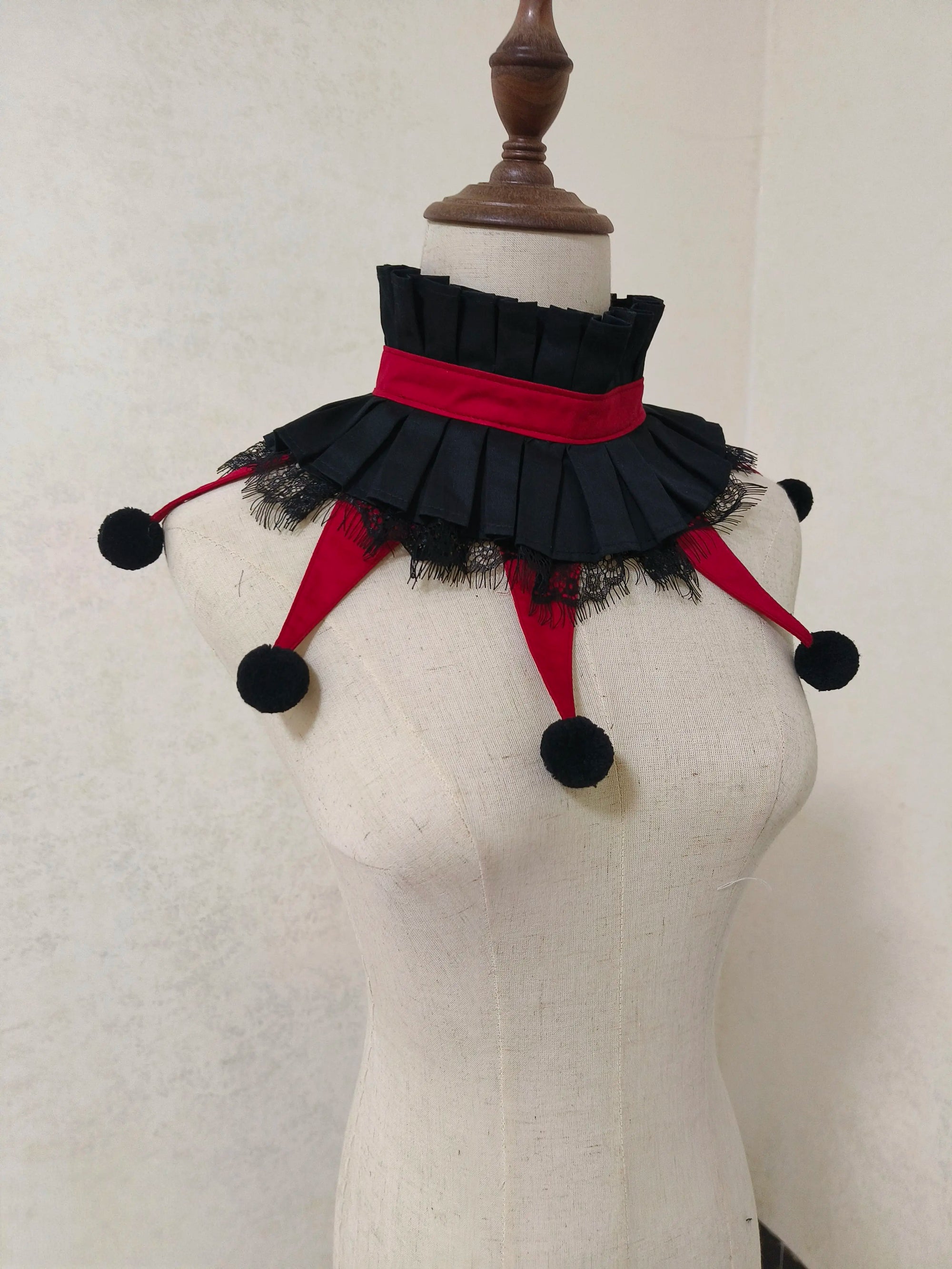 Original Designed Colorful Clown Collar Halloween Performance Characteristic Collar Fairy - YELLOW / one size-15.7 in (40 cm)