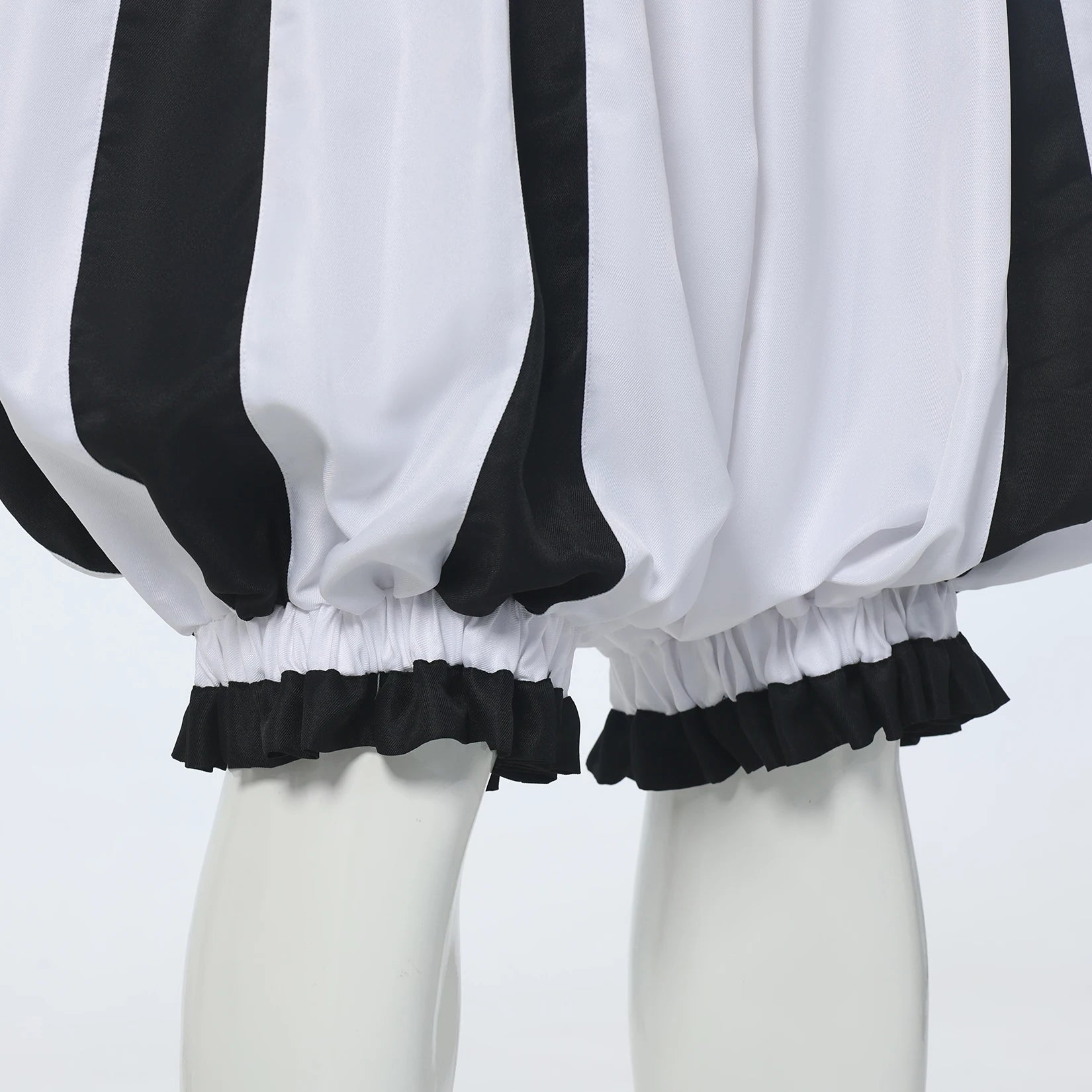Men's Medieval Clown Pants Bloomers Costume - alternate view 4
