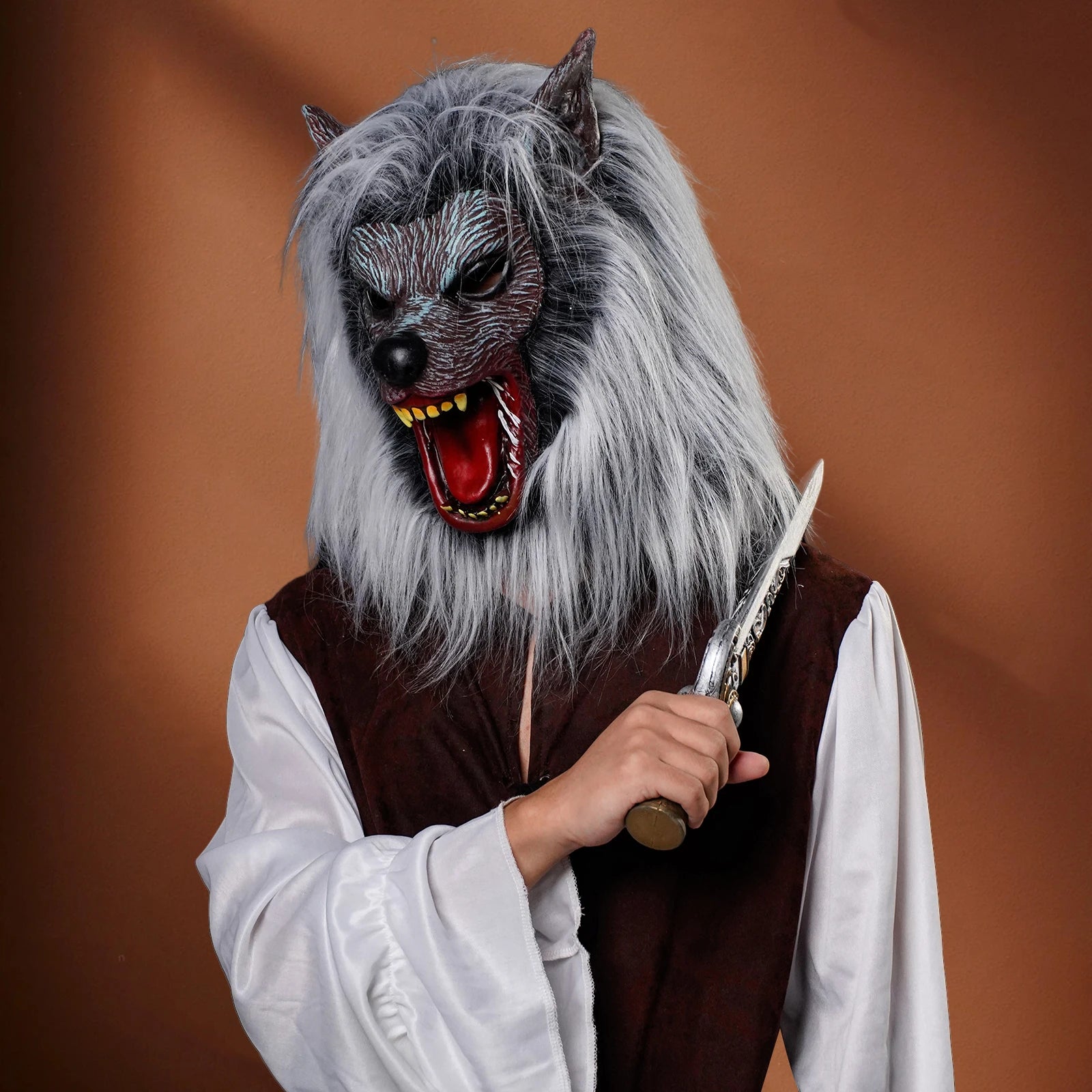 1pc Wolf Head Mask – Latex material Suitable for role-playing Stage performance, holiday party andHalloween