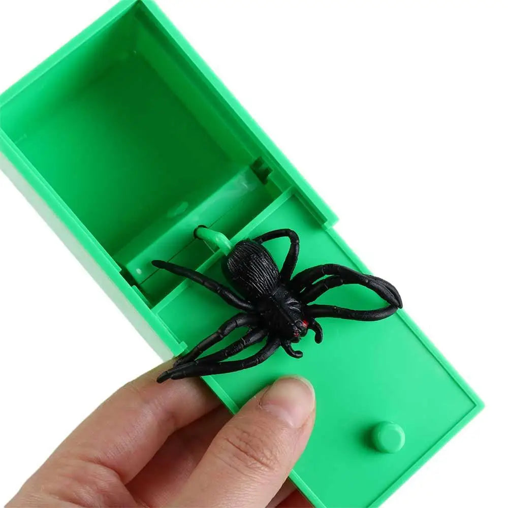 Joke Gift Funny Spider Box Play Bug Scare Toy Box Surprising Scare Prank Toy Office