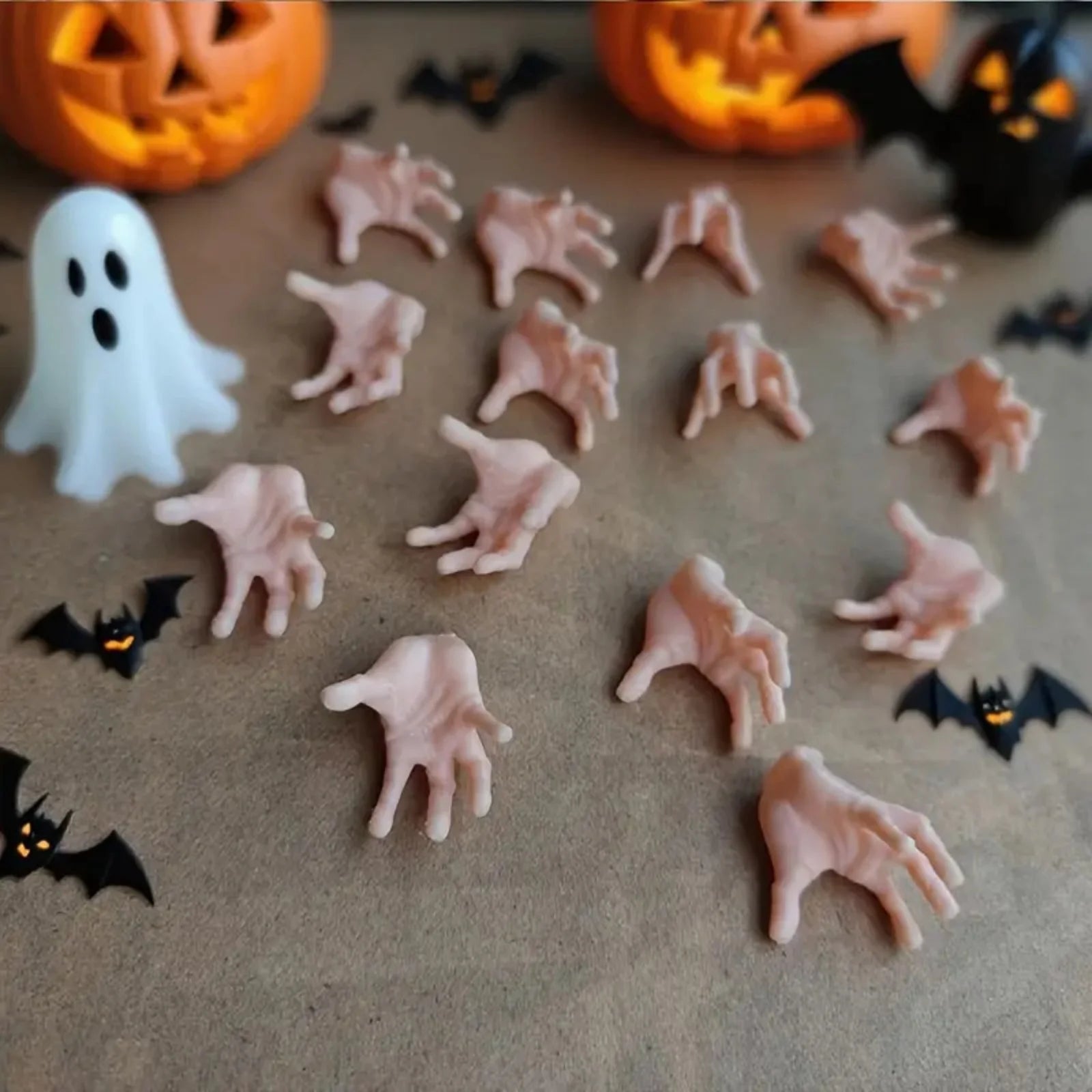 15PCS Halloween Horror Mini Plastic Hands - Fun Hand Decorations - product image 5