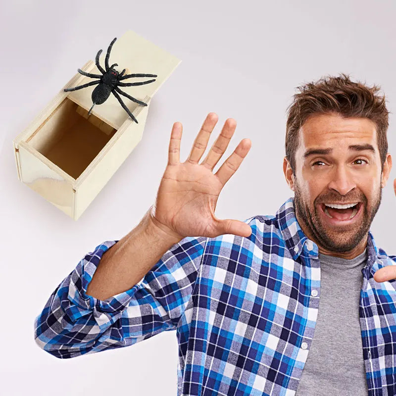 Tricky Fake Spider With Small Wooden Box Prank Joke Toy Haunted House Horror Props Kids Gift Halloween Party - product image 4
