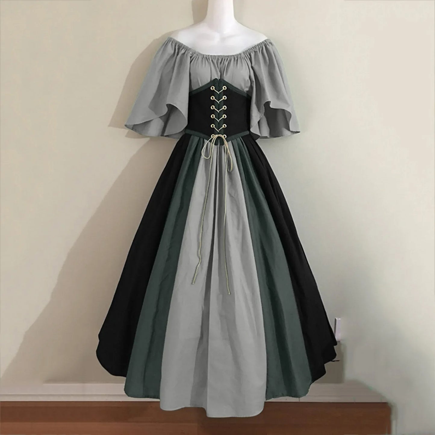Women's Medieval Retro Contrasting Color Slim Swing Shoulder Costume - alternate view 16