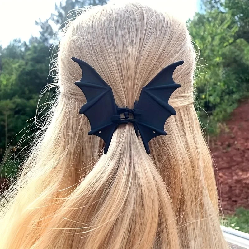 Gothic Bat Hair Clip Halloween Matte Black Gothic Punk-Style Animal Print Hairpin for Women, Elegant Party - product image 1
