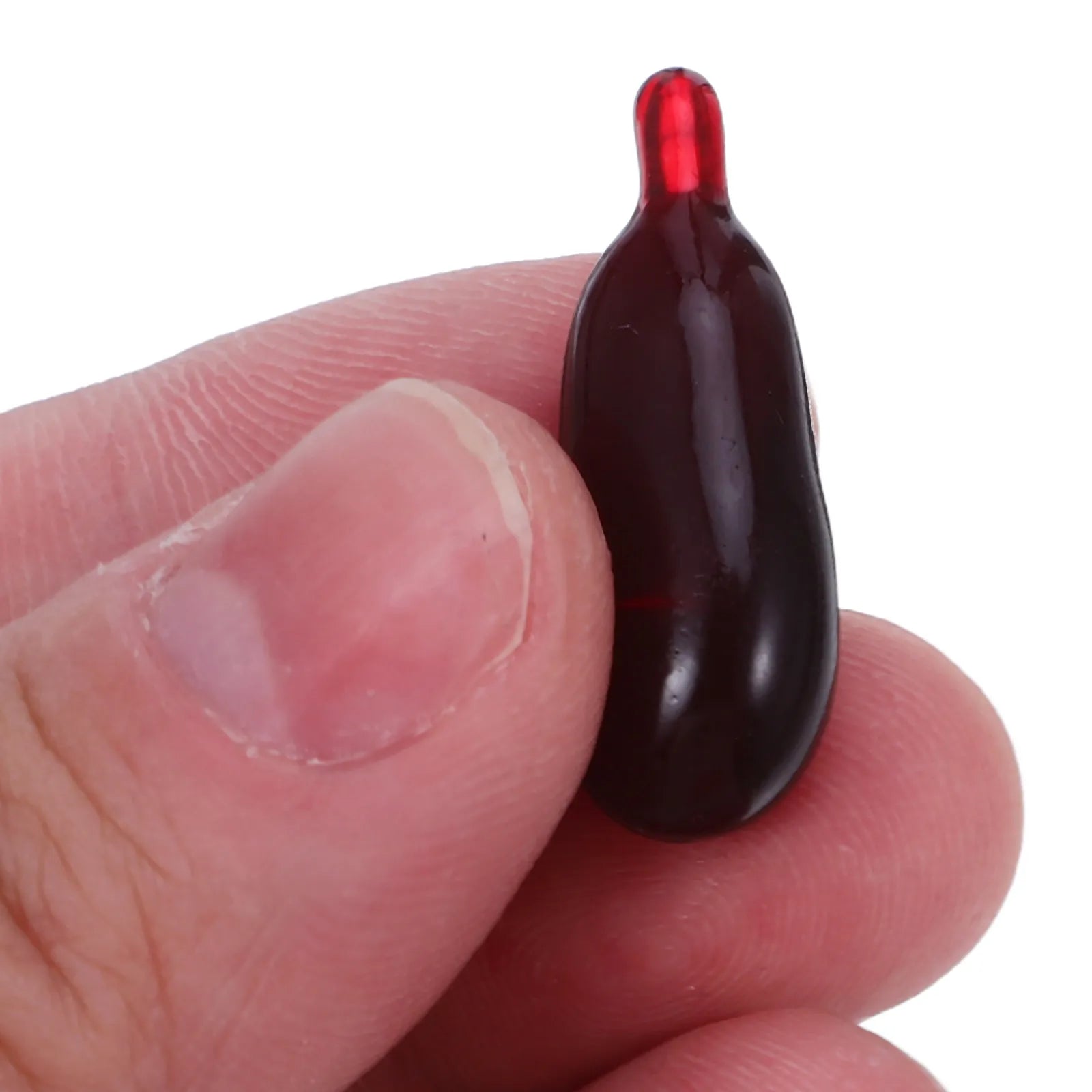9pcs Rubber Pigment Fake Blood Capsules Halloween Blood Props Zombie Blood Makeup Props Scary Prank Props - product image 4