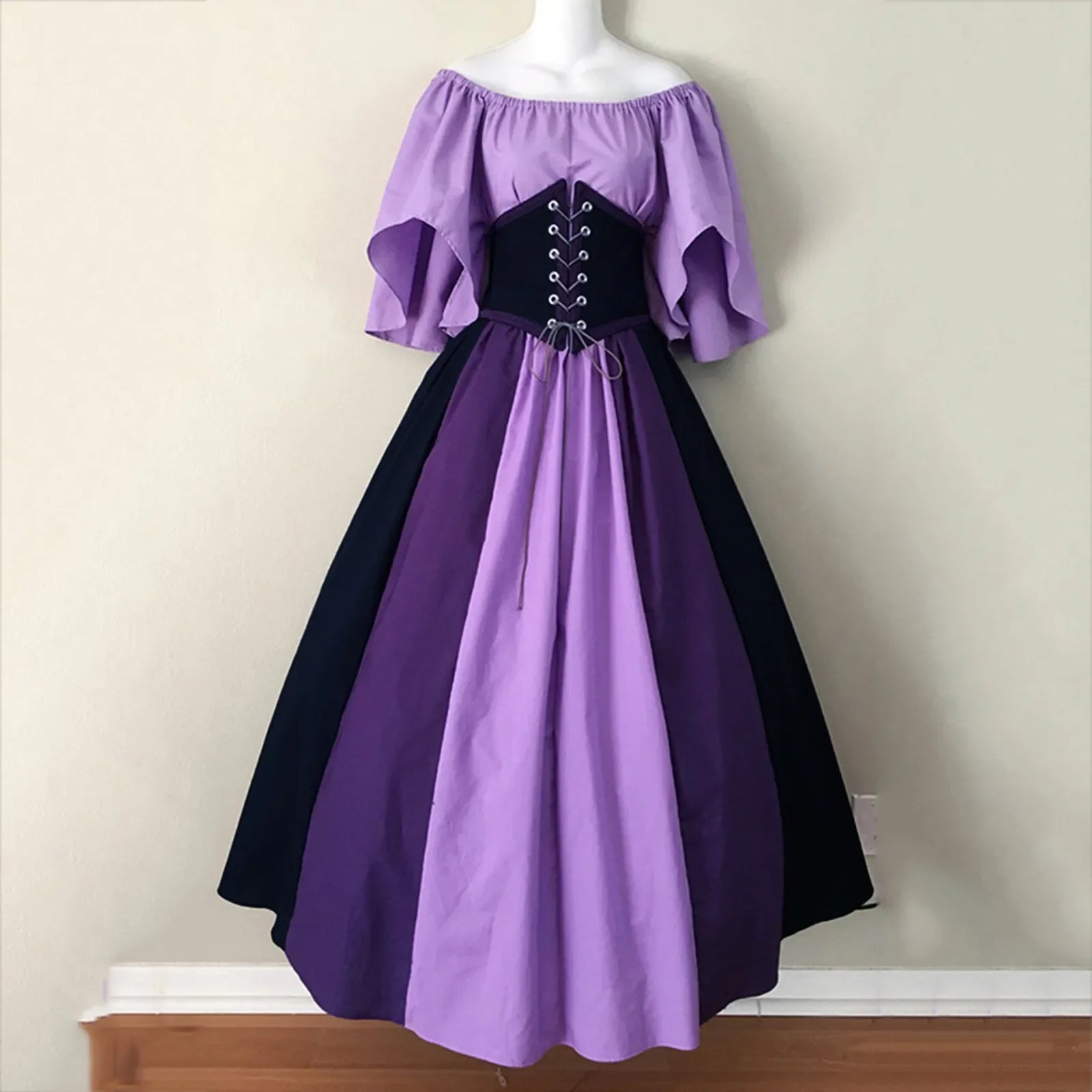 Women's Medieval Retro Contrasting Color Slim Swing Shoulder Costume - alternate view 8