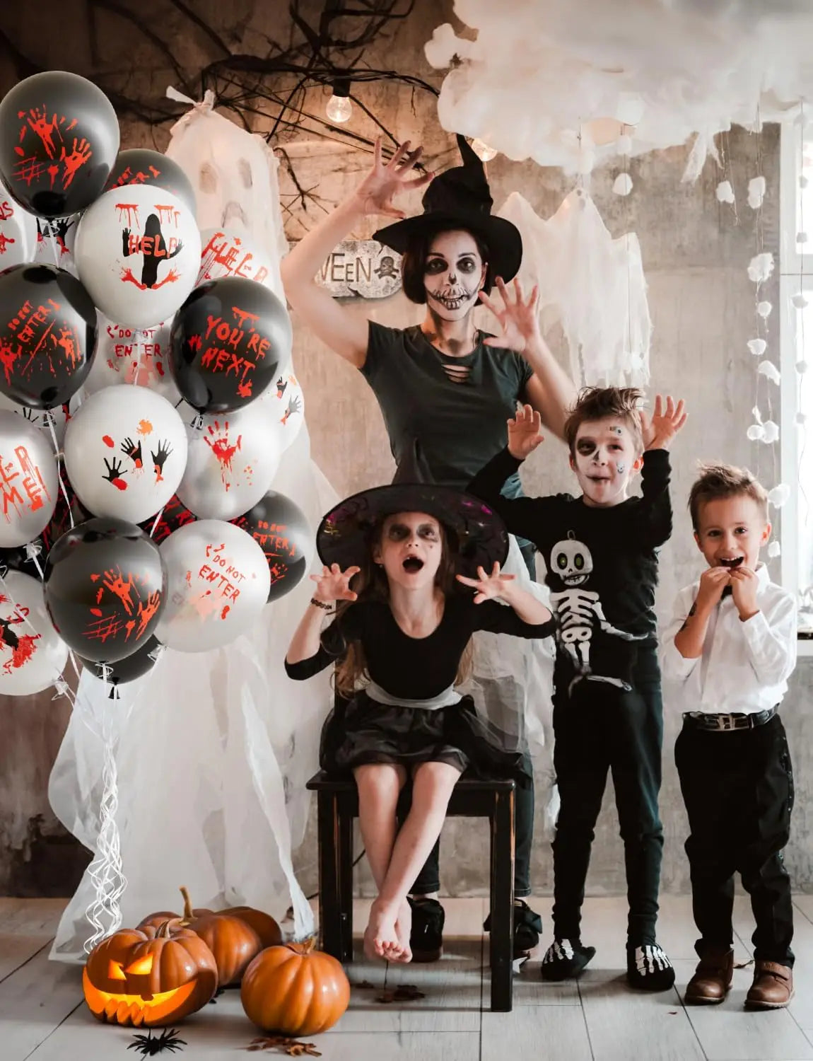 Halloween Balloons, 12 Inch Bloody Balloon, Horror Balloons with Scary Blood Handprint Zombie Latex Balloon - product image 4