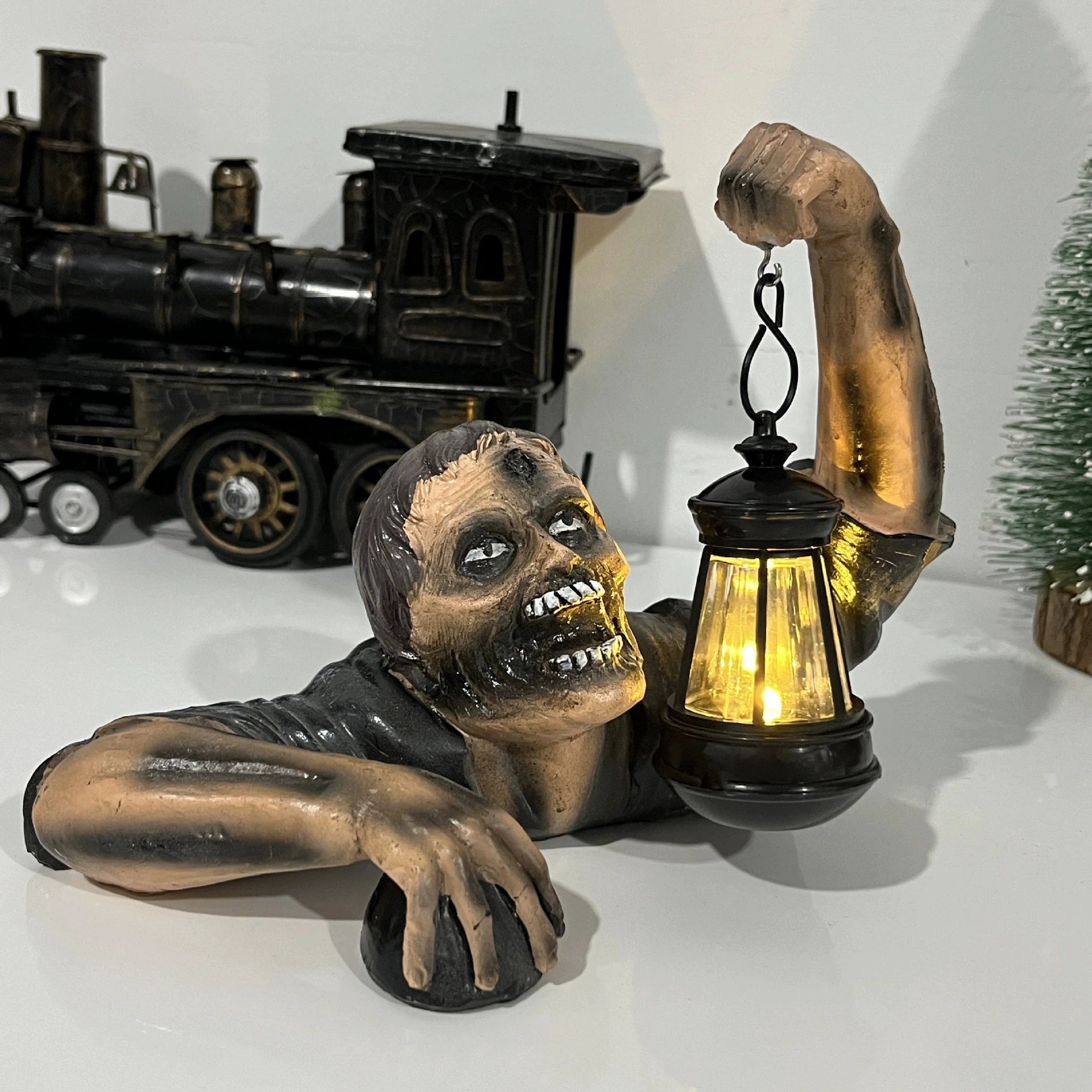 1pc Halloween Zombie Crawling Horror Decor, Scary Led Lights Zombie Holding - product image 2
