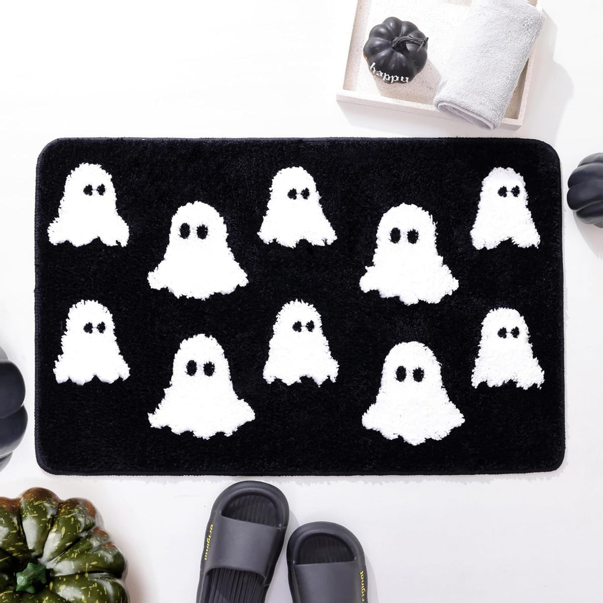 Non-Slip Halloween Ghost Bath Mat ‚Äì Black, 20 x 30in