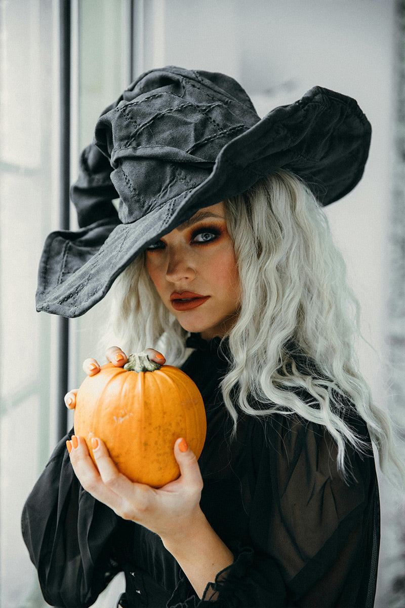 Elizabeth Miller